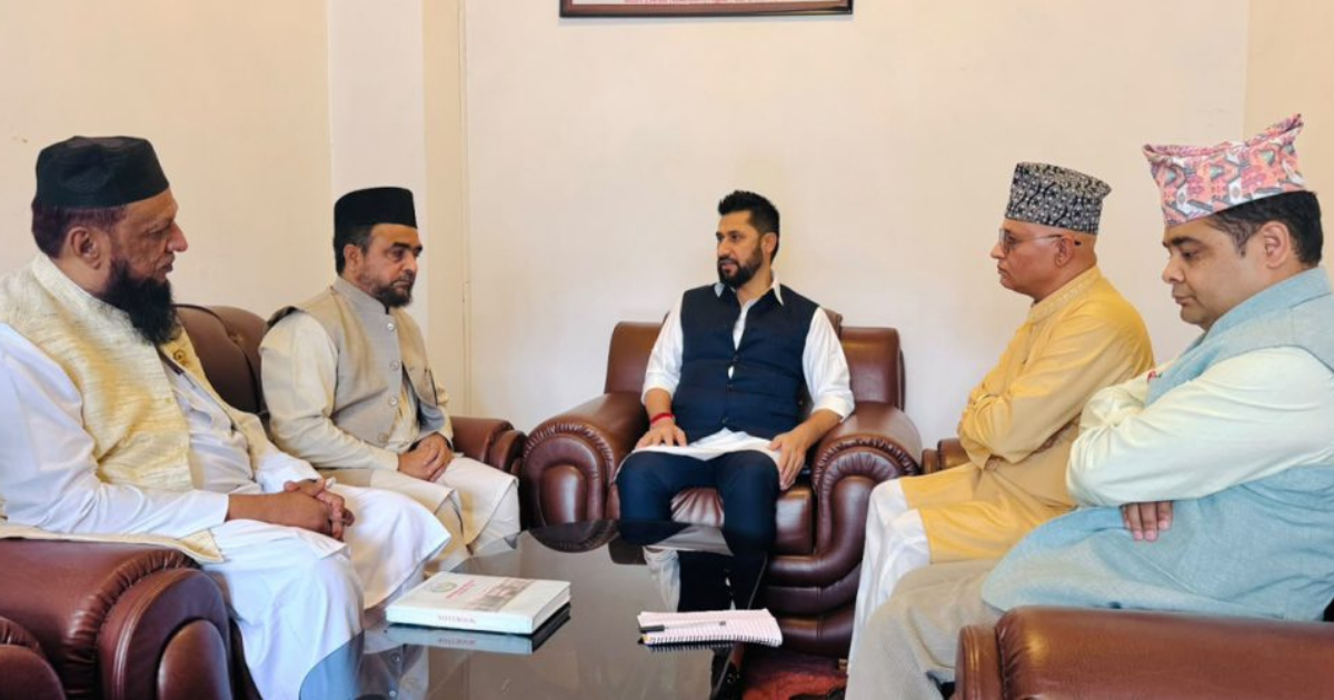 Rabi Lamichhane Holds Discussions with Hindu and Muslim Leaders Following Incidents in Sunsari-Siraha